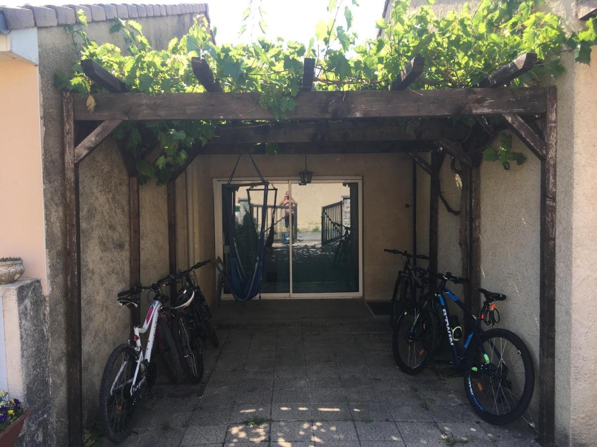 Maison Avec Jardin Crest Luaran gambar